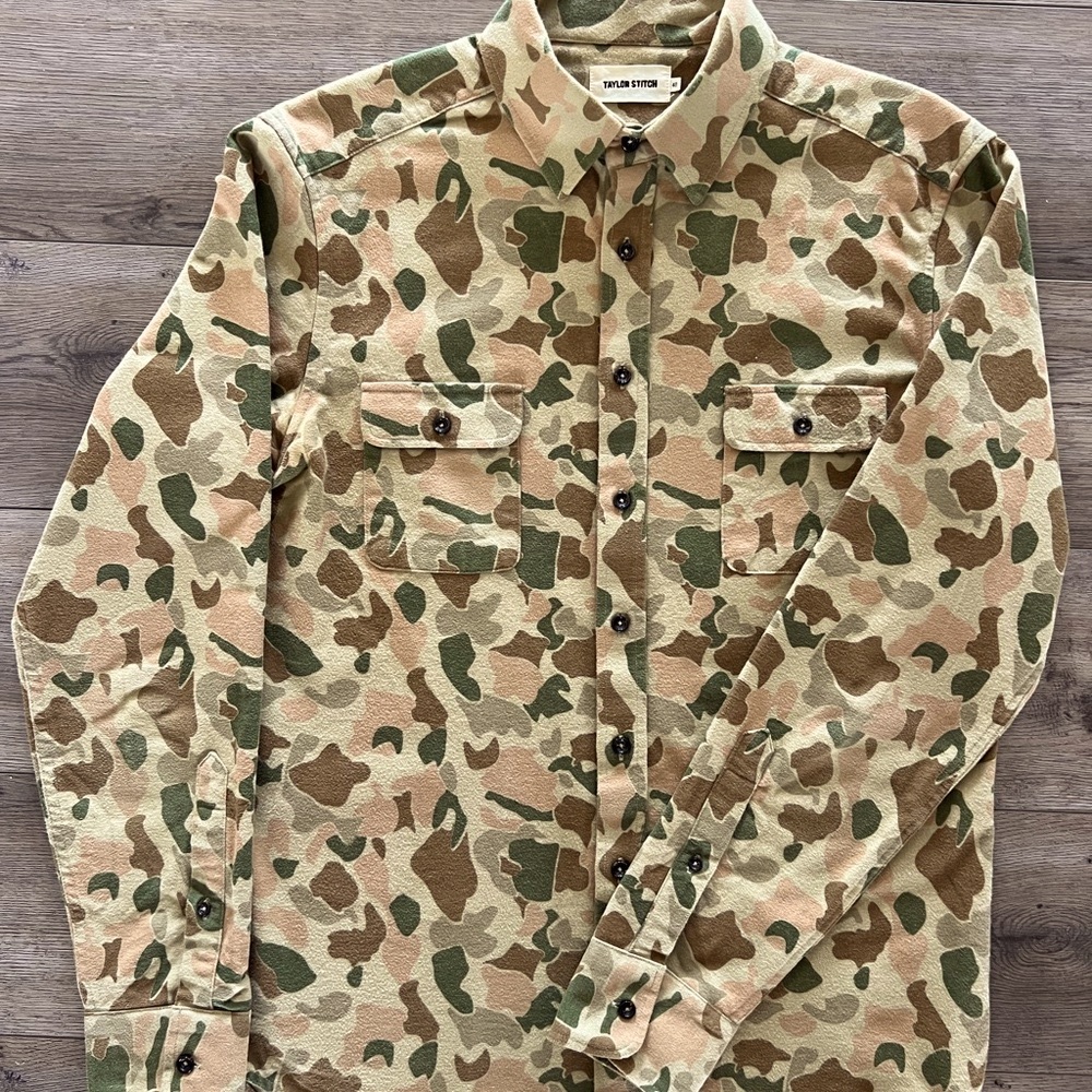 Taylor Stitch Yosemite Men’s Tan and Green Camouflage Shirt